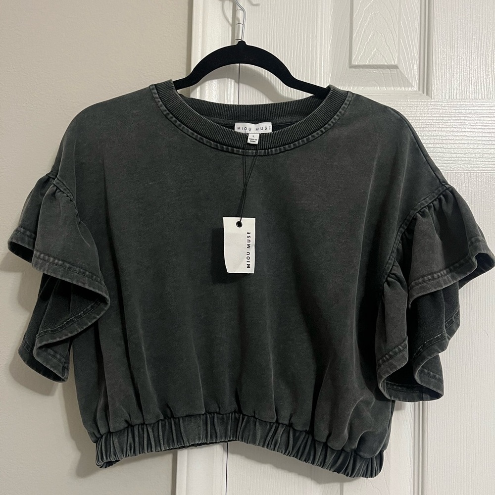 Charcoal Ruffle Sleeve Crop Top